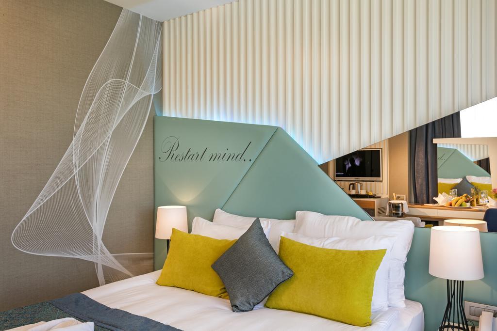 Wind Of Lara Hotel & Spa Antalya Exteriör bild
